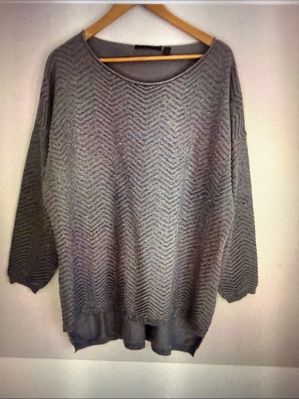 Cyrus Woman Gray Silver Threads Hi Low Glitter Pullover Sweater Top Size 2X